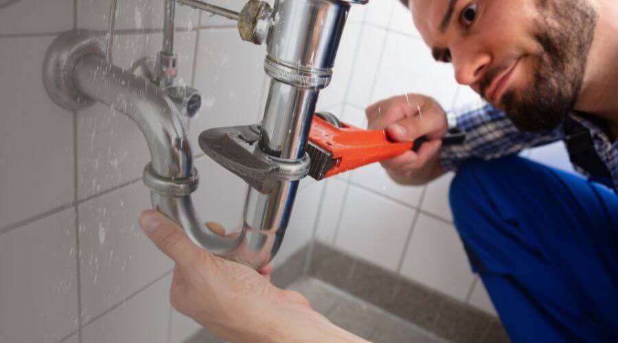 Expert burst pipe repair services in Collins, GA